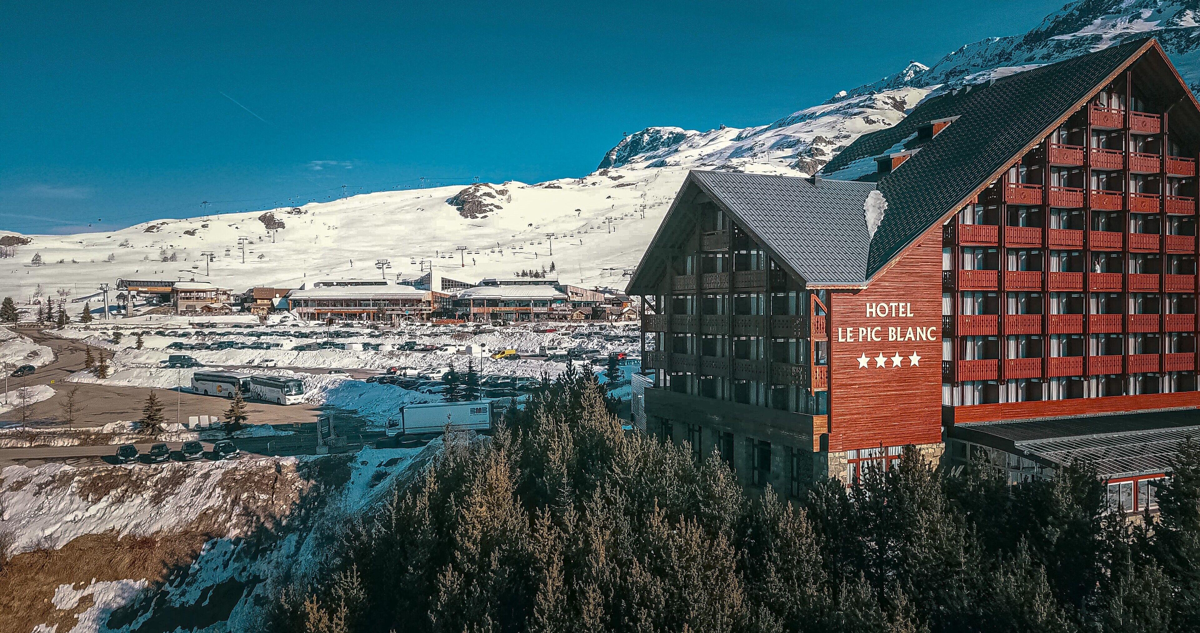 Royal Ours Blanc Boutique Hotel & Spa Alpe d'Huez Dış mekan fotoğraf