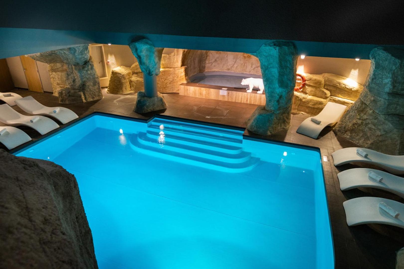 Royal Ours Blanc Boutique Hotel & Spa Alpe d'Huez Dış mekan fotoğraf